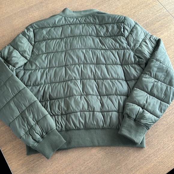 Quilted bomber spring jackets - Picture 4 of 6